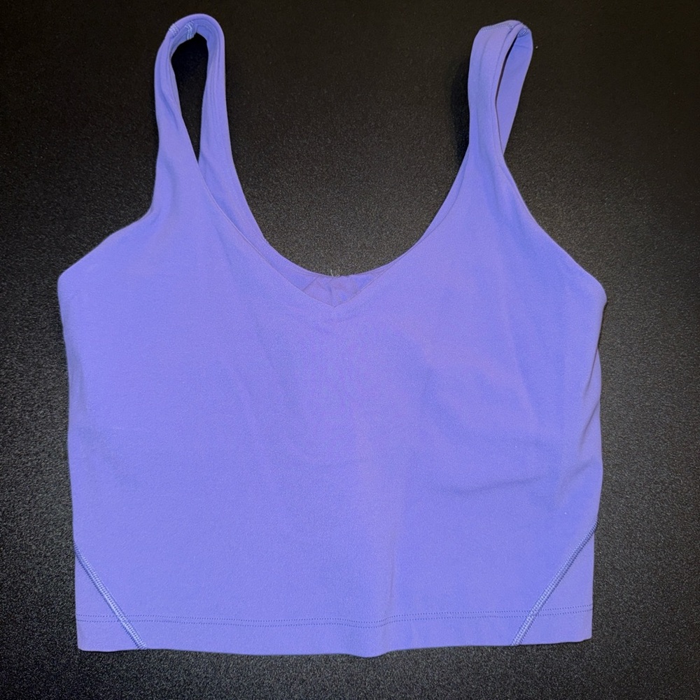 Purple lulu tanks
Barely worn